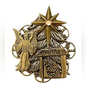 Vintage Two Tone‎ Christmas Nativity Scene Bethlehem Holiday Pin Brooch Unique